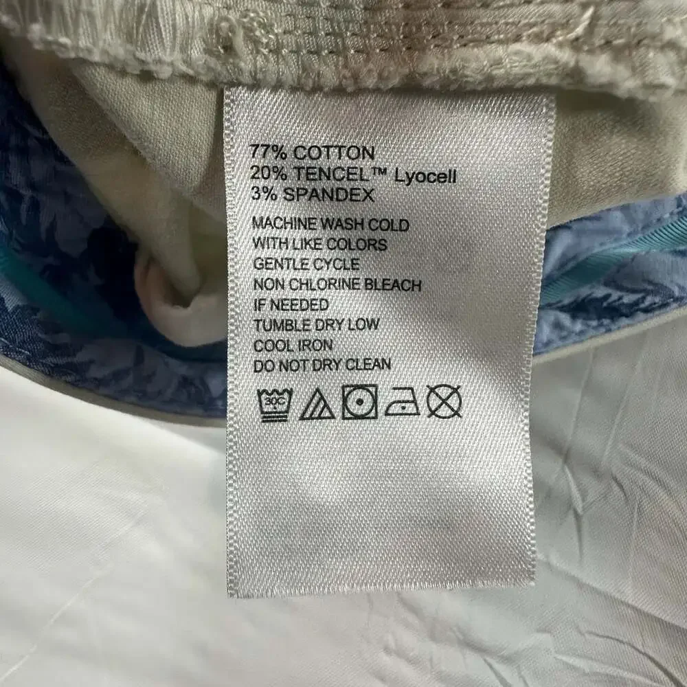 Tommy Bahama pre owned